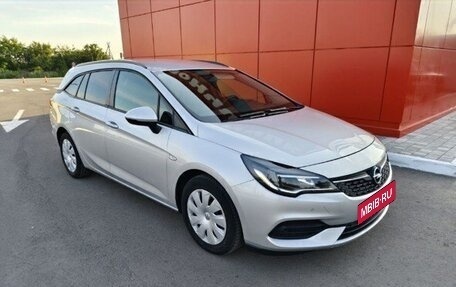 Opel Astra K, 2020 год, 1 200 000 рублей, 2 фотография