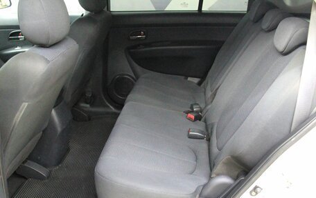 KIA Carens III (RP), 2011 год, 708 800 рублей, 16 фотография