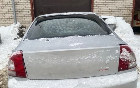 KIA Shuma II, 2004 год, 135 000 рублей, 1 фотография