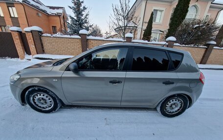KIA cee'd I рестайлинг, 2011 год, 600 000 рублей, 4 фотография