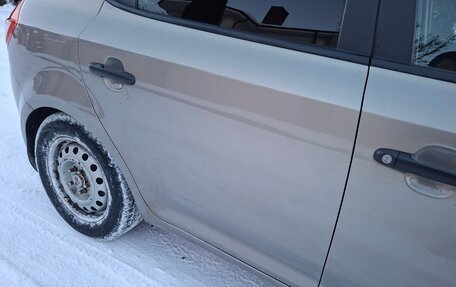 KIA cee'd I рестайлинг, 2011 год, 600 000 рублей, 10 фотография