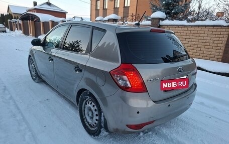 KIA cee'd I рестайлинг, 2011 год, 600 000 рублей, 5 фотография