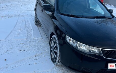 KIA Cerato III, 2011 год, 700 000 рублей, 3 фотография