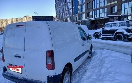 Peugeot Partner II рестайлинг 2, 2014 год, 595 000 рублей, 6 фотография