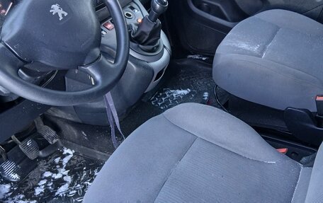 Peugeot Partner II рестайлинг 2, 2014 год, 595 000 рублей, 12 фотография