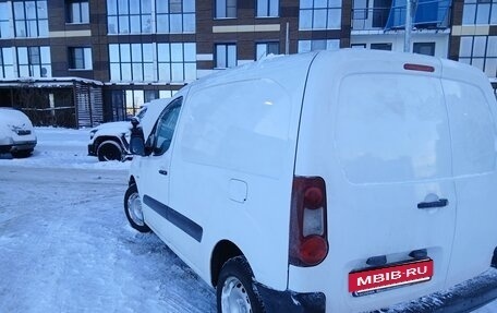 Peugeot Partner II рестайлинг 2, 2014 год, 595 000 рублей, 4 фотография