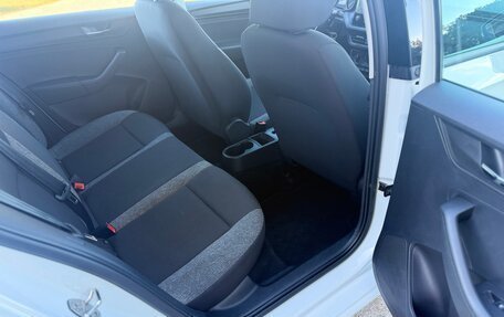 Skoda Rapid II, 2021 год, 1 450 000 рублей, 22 фотография