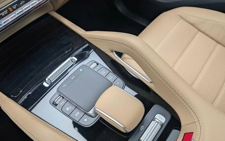 Mercedes-Benz GLE, 2023 год, 15 950 000 рублей, 13 фотография