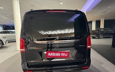 Mercedes-Benz V-Класс, 2023 год, 29 700 000 рублей, 15 фотография