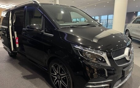 Mercedes-Benz V-Класс, 2023 год, 29 700 000 рублей, 13 фотография