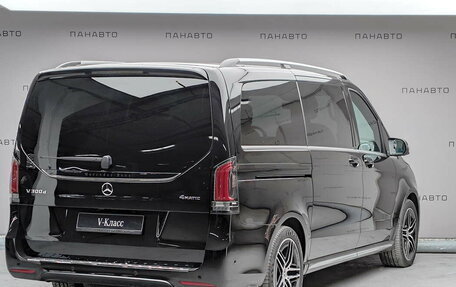 Mercedes-Benz V-Класс, 2024 год, 17 600 000 рублей, 2 фотография