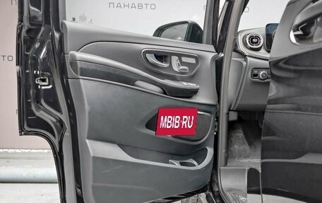 Mercedes-Benz V-Класс, 2024 год, 17 600 000 рублей, 11 фотография