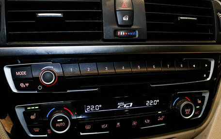 BMW 3 серия, 2017 год, 2 450 000 рублей, 10 фотография