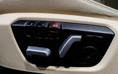 BMW 3 серия, 2017 год, 2 450 000 рублей, 13 фотография