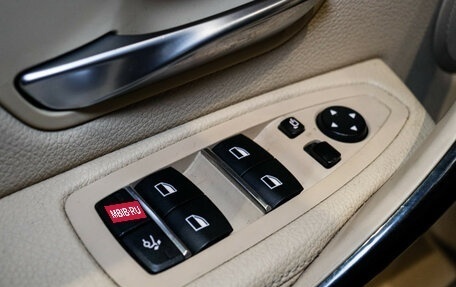 BMW 3 серия, 2017 год, 2 450 000 рублей, 15 фотография