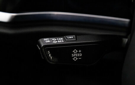 Audi Q3, 2019 год, 2 499 000 рублей, 20 фотография