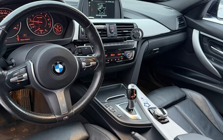 BMW 3 серия, 2018 год, 2 990 000 рублей, 11 фотография