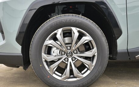 Toyota RAV4, 2025 год, 3 880 000 рублей, 15 фотография