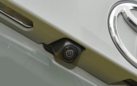 Toyota RAV4, 2025 год, 3 880 000 рублей, 23 фотография