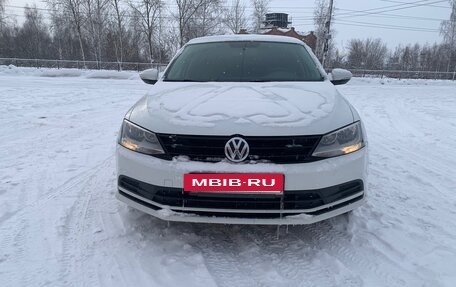 Volkswagen Jetta VI, 2017 год, 1 450 000 рублей, 3 фотография