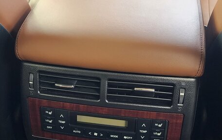 Toyota Land Cruiser 200, 2015 год, 5 200 000 рублей, 20 фотография