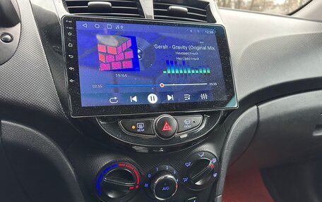 Hyundai Solaris II рестайлинг, 2014 год, 545 000 рублей, 10 фотография