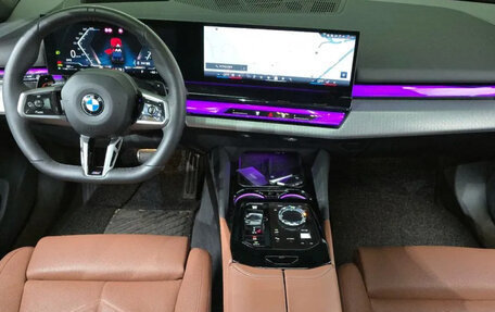 BMW 5 серия, 2025 год, 9 480 000 рублей, 7 фотография