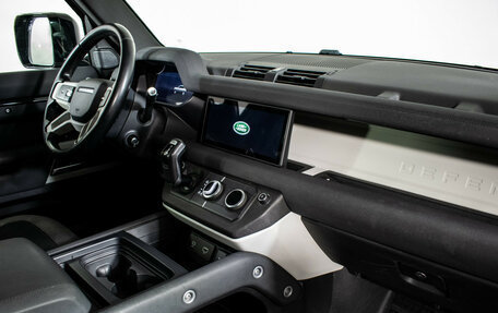 Land Rover Defender II, 2021 год, 6 950 000 рублей, 11 фотография