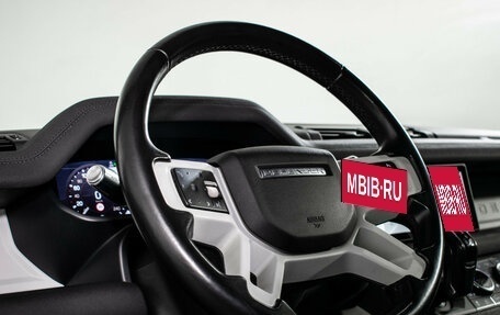 Land Rover Defender II, 2021 год, 6 950 000 рублей, 14 фотография