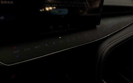 Toyota Camry, 2025 год, 4 690 000 рублей, 19 фотография