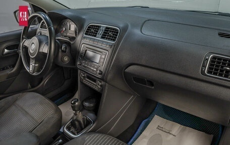 Volkswagen Polo VI (EU Market), 2013 год, 739 000 рублей, 16 фотография