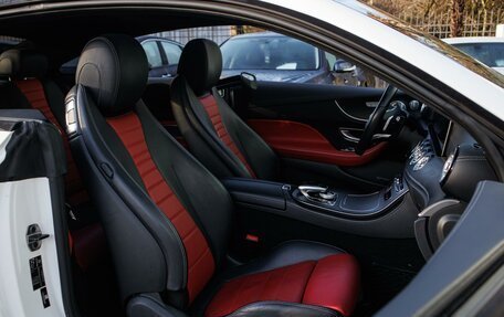 Mercedes-Benz E-Класс, 2017 год, 3 750 000 рублей, 12 фотография