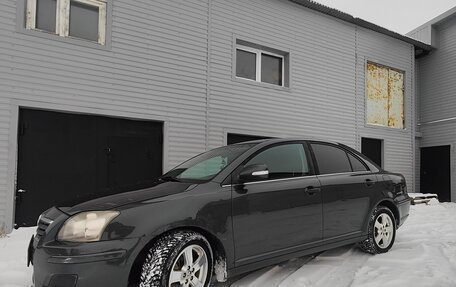 Toyota Avensis III рестайлинг, 2007 год, 660 000 рублей, 1 фотография