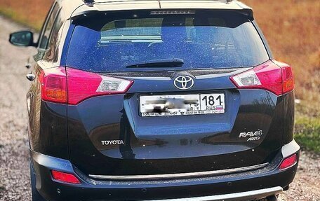 Toyota RAV4, 2014 год, 2 300 000 рублей, 5 фотография