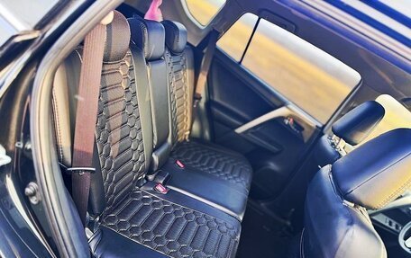 Toyota RAV4, 2014 год, 2 300 000 рублей, 10 фотография