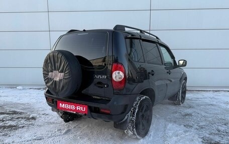 Chevrolet Niva I рестайлинг, 2018 год, 830 000 рублей, 7 фотография