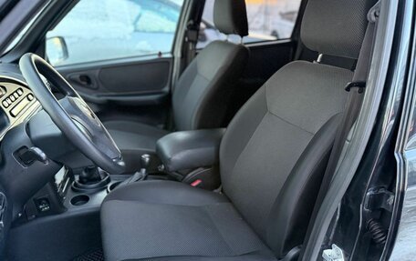 Chevrolet Niva I рестайлинг, 2018 год, 830 000 рублей, 15 фотография