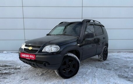 Chevrolet Niva I рестайлинг, 2018 год, 830 000 рублей, 4 фотография