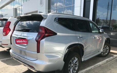 Mitsubishi Pajero Sport III рестайлинг, 2022 год, 3 990 000 рублей, 4 фотография