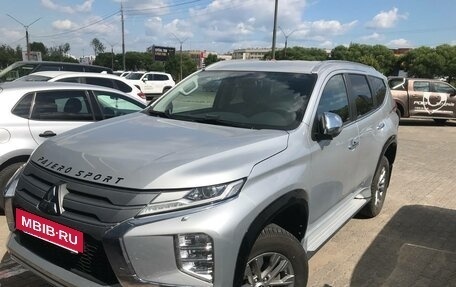 Mitsubishi Pajero Sport III рестайлинг, 2022 год, 3 990 000 рублей, 5 фотография