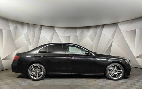 Mercedes-Benz E-Класс, 2017 год, 4 400 000 рублей, 6 фотография