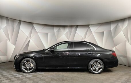 Mercedes-Benz E-Класс, 2017 год, 4 400 000 рублей, 5 фотография