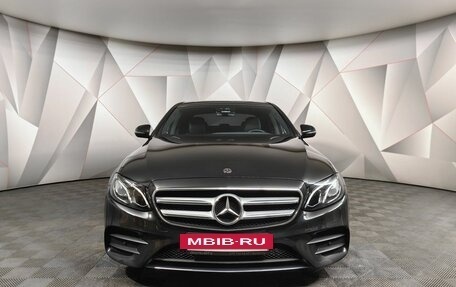 Mercedes-Benz E-Класс, 2017 год, 4 400 000 рублей, 7 фотография