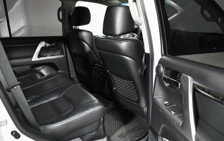 Toyota Land Cruiser 200, 2013 год, 3 890 000 рублей, 13 фотография