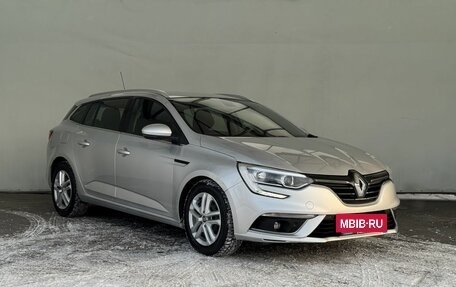 Renault Megane IV, 2018 год, 1 290 000 рублей, 2 фотография