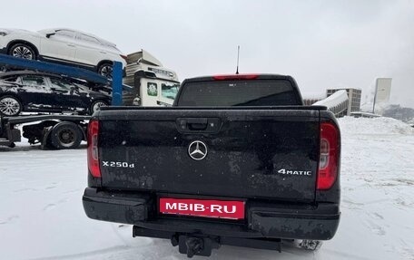 Mercedes-Benz X-Класс I, 2018 год, 3 290 000 рублей, 5 фотография