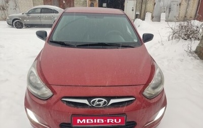 Hyundai Solaris II рестайлинг, 2011 год, 900 000 рублей, 1 фотография