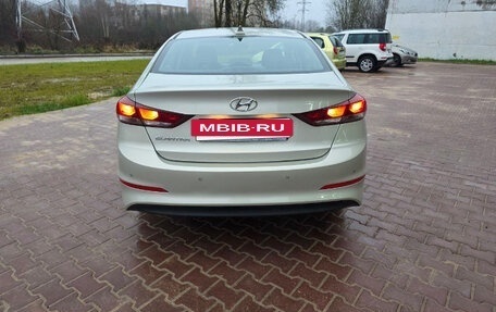 Hyundai Elantra VI рестайлинг, 2017 год, 1 800 000 рублей, 5 фотография