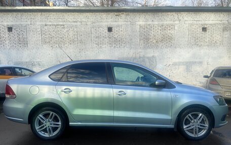 Volkswagen Polo VI (EU Market), 2012 год, 650 000 рублей, 4 фотография