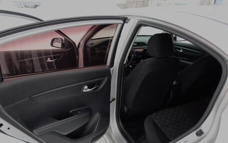 KIA Rio IV, 2017 год, 1 300 000 рублей, 14 фотография